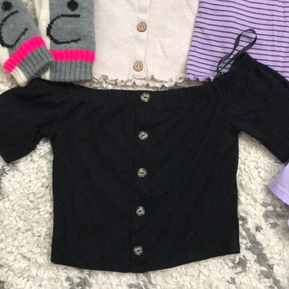 Bundle Clothes - Picture 2 of 14